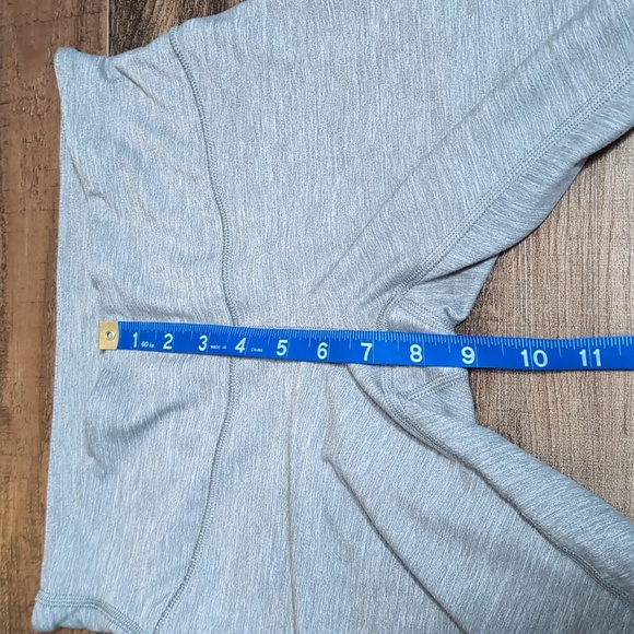 Lululemon Align leggings Size 6 In Light Heathered Gray 30" Inseam - Picture 8 of 8